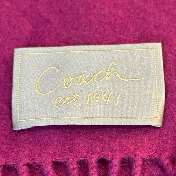 2019 Coach Fuchsia Cashmere Blend Fringe Muffler Scarf